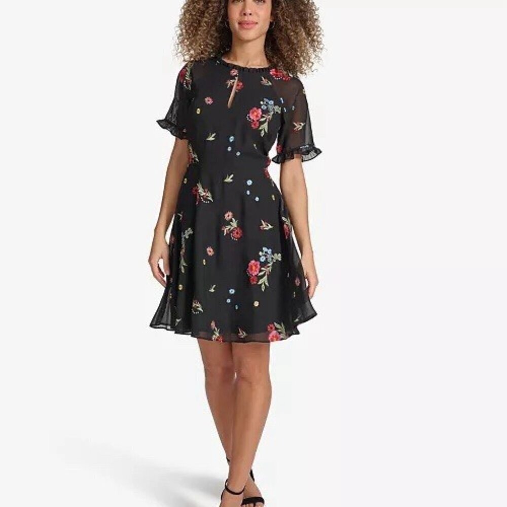 New Kensie Womens Size 2 Black Floral Embroidered Chiffon Back Cutout Dress - Picture 1 of 14